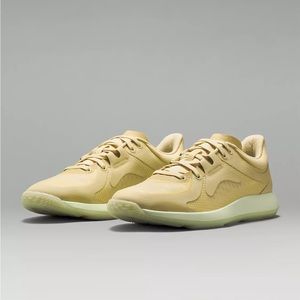 Strongfeel WOMENS training shoe